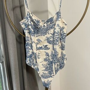 Cider bodysuit blue and white toile